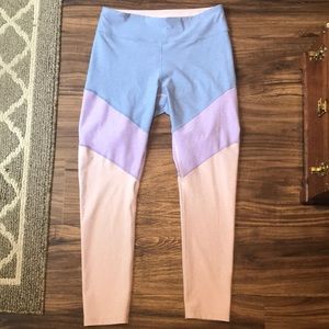 Outdoor Voices 7/8 Tri Tone Color Leggings Blue L
